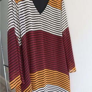 Striped‎ V-Neck Dress